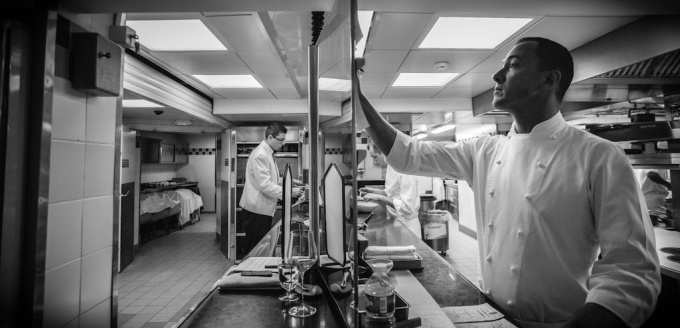 Romain-Meder_Plaza-Athenee